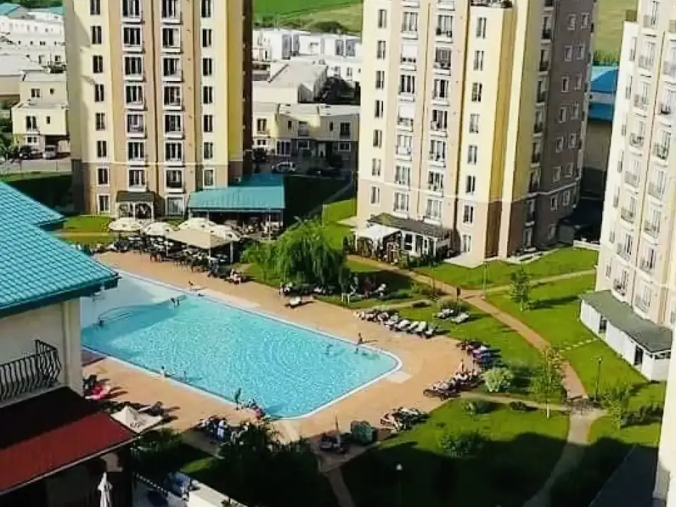 Garsonieră de Vânzare, Ștefăneștii de Jos, Ilfov - Living Convenabil în Cosmopolis